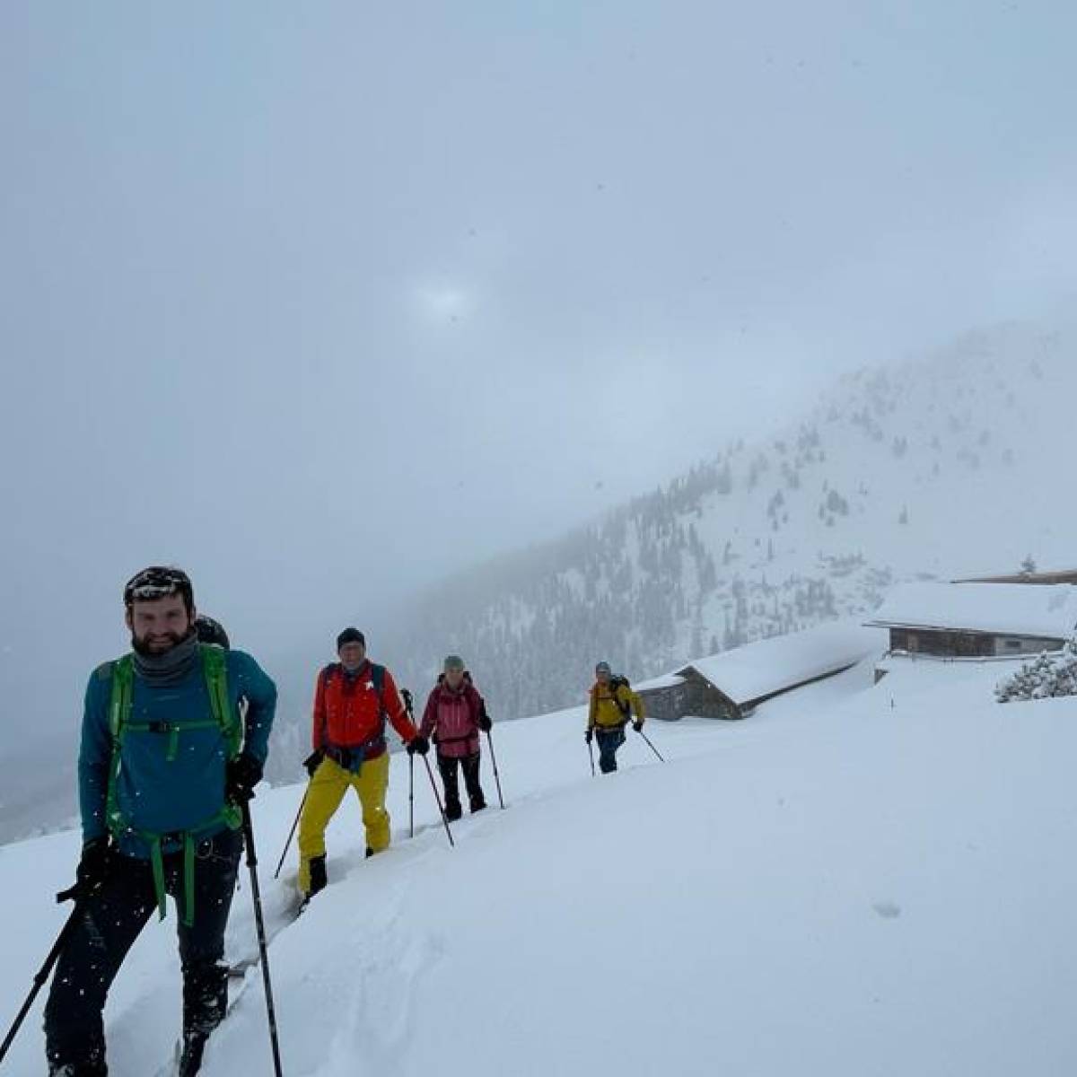 Skitourenopening der Alpingruppe am 26.11.23 in Hochfügen mit Robert Schneeberger