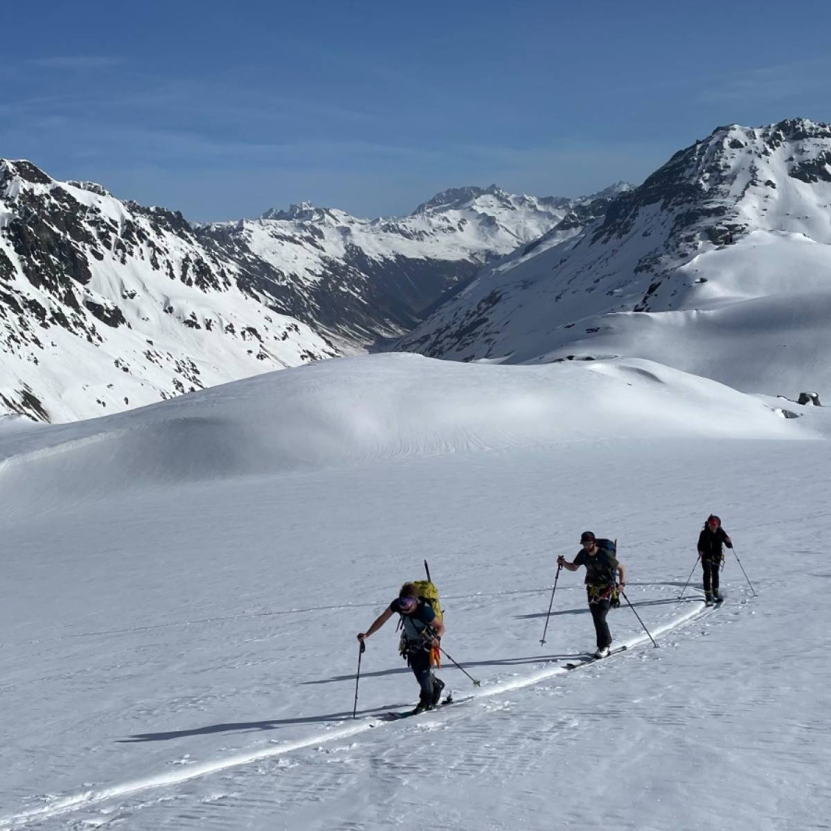 Skihochtouren Jamtalhütte 11. - 14. April 2024 mit Robert Schneeberger 